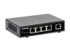 Intellinet Switch - 4 x 10/100/1000 (PoE+) + 1 x 10/100/1000 (Uplink)
