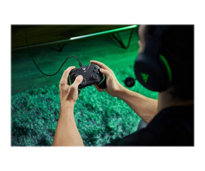 Razer Wolverine V2 Chroma - Game Pad - wired