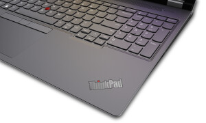 Lenovo ThinkPad P16 Gen 2 21FA - 180°-Scharnierdesign - Intel Core i7 i7-14700HX / 2.1 GHz - Win 11 Pro - RTX 2000 Ada - 32 GB RAM - 1 TB SSD TCG Opal Encryption 2, NVMe, Performance - 40.6 cm (16")