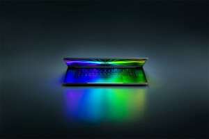 Razer Blade 18 Intel Core i9 i9-14900HX Laptop 45.7 cm...